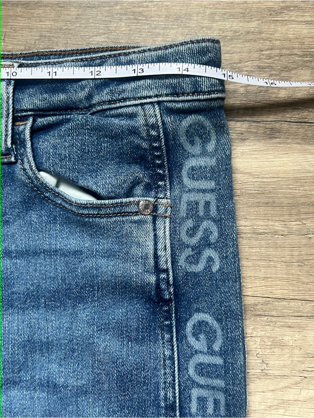 GUESS Blue Logo-Trim Flare Leg Jeans - Picture 3 of 7